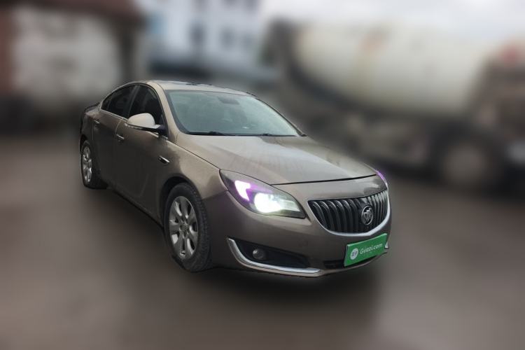 Used Buick Regal 2015 1.6T Elite Tech Model Front Right 45 Deg