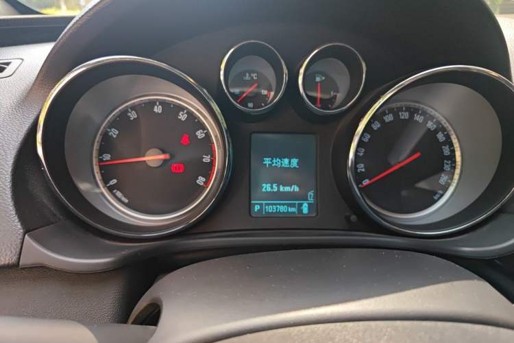 Used Buick Regal 2015 1.6T Leading Technology Model Instrument Cluster