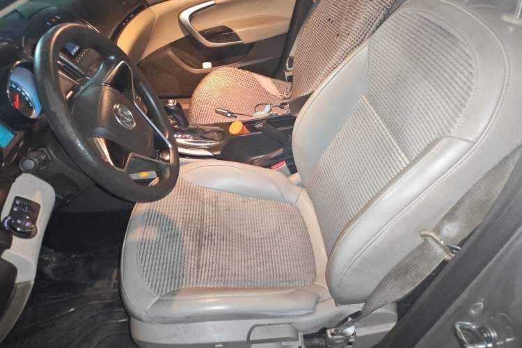 Used Buick Regal 2015 2.0L Leading Fashion Edition Left Front Seat