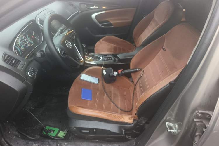 Used Buick Regal 2015 1.6T Elite Tech Model Left Front Seat