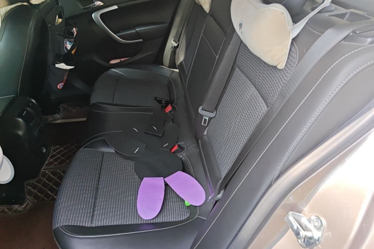 Used Buick Regal 2015 1.6T Leading Technology Model Left Rear Seat