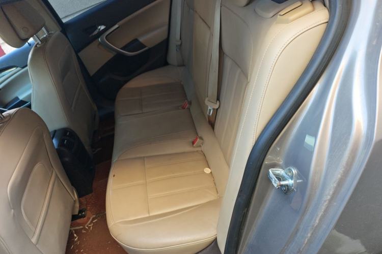 Used Buick Regal 2015 2.0L Elite Fashion Edition Left Rear Seat