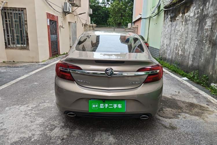 Used Buick Regal 2015 2.0L Leading Fashion Edition Rear