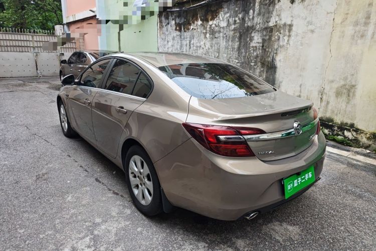 Used Buick Regal 2015 2.0L Leading Fashion Edition Rear Left 45 Deg