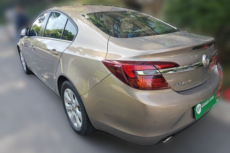 Used Buick Regal 2015 1.6T Leading Technology Model Rear Left 45 Deg