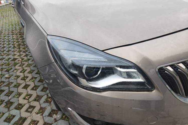 Used Buick Regal 2015 1.6T Leading Technology Model Right Front Headlight