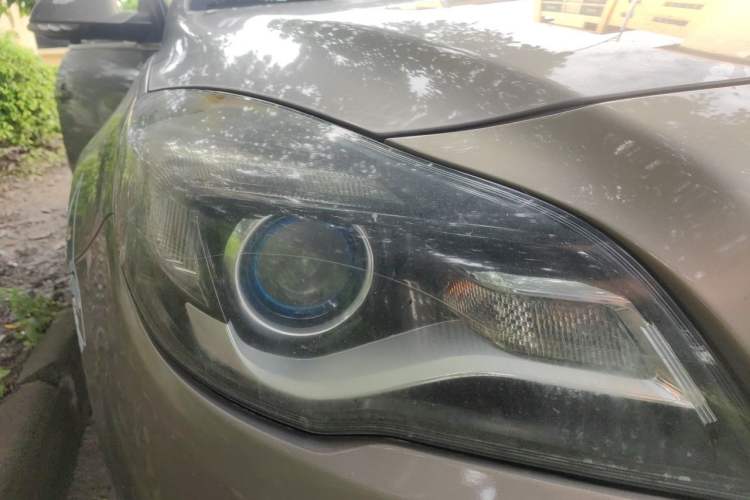 Used Buick Regal 2015 1.6T Leading Technology Model Right Front Headlight