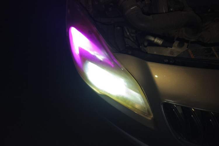 Used Buick Regal 2015 1.6T Elite Tech Model Right Front Headlight