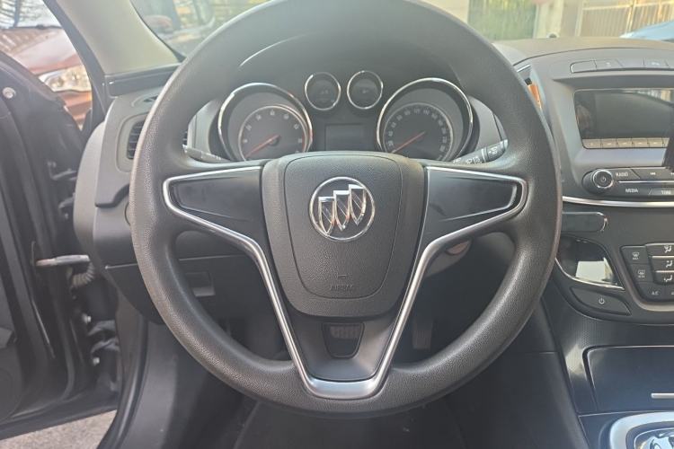 Used Buick Regal 2015 1.6T Leading Technology Model Steering Wheel