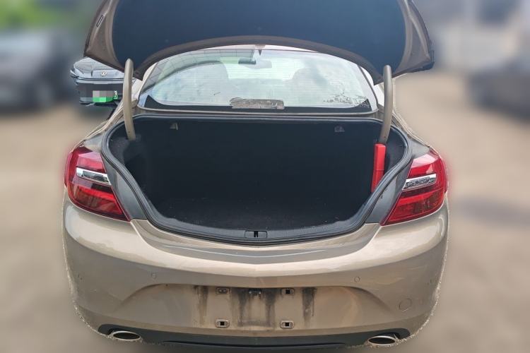 Used Buick Regal 2015 1.6T Leading Technology Model Trunk