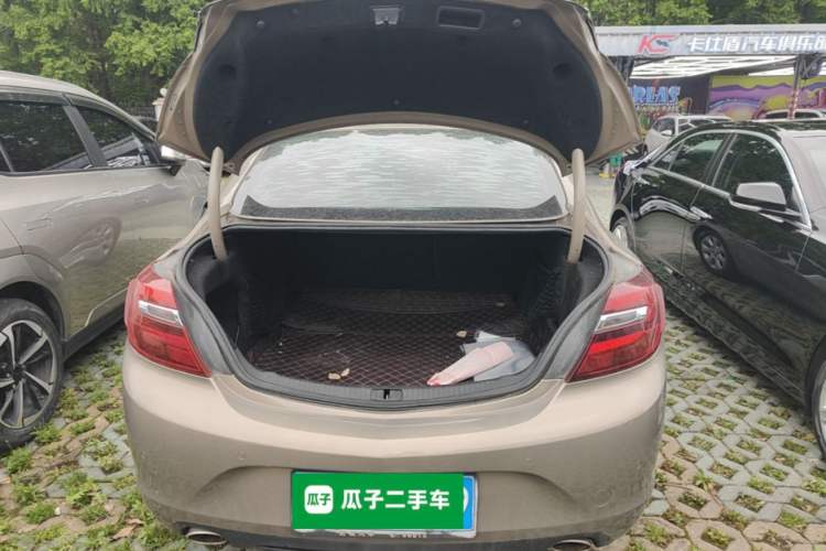 Used Buick Regal 2015 1.6T Leading Technology Model Trunk