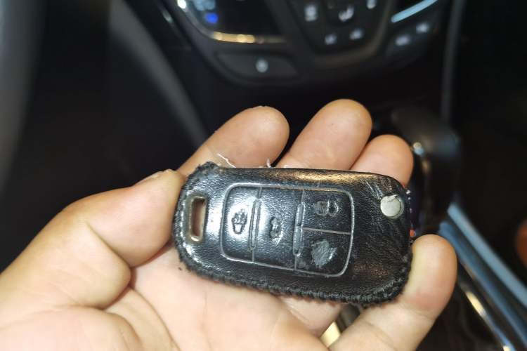 Used Buick Regal 2015 1.6T Elite Tech Model Vehicle Key
