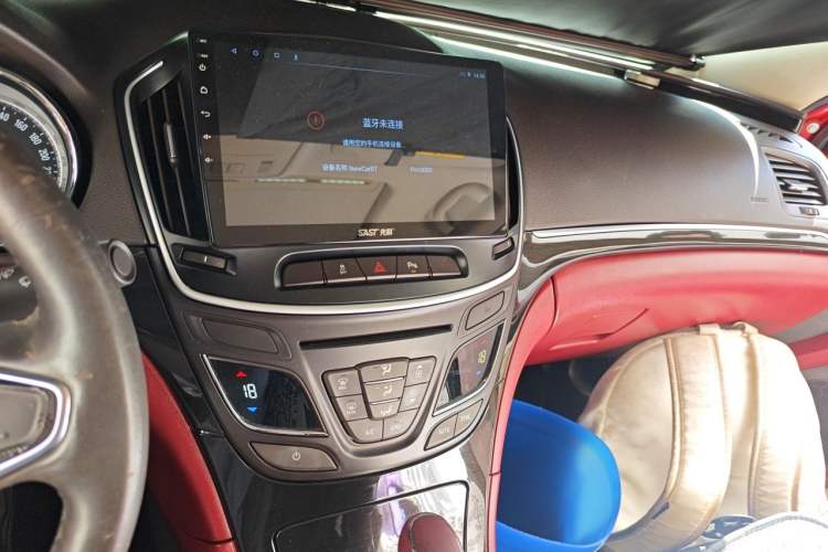Used Buick Regal 2015 2.0L Leading Fashion Edition Audio And AC Panel