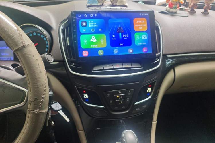 Used Buick Regal 2015 2.0L Leading Fashion Edition Audio And AC Panel