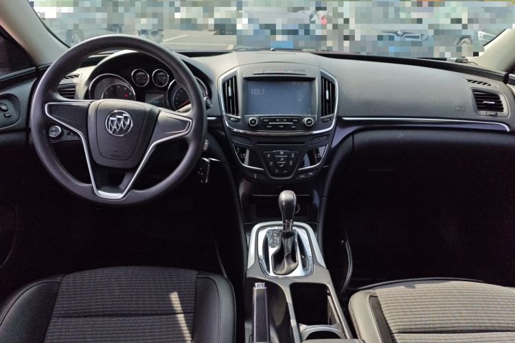 Used Buick Regal 2015 1.6T Leading Technology Model Center Console