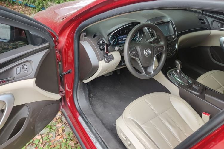 Used Buick Regal 2015 2.0L Elite Fashion Edition Driver Seat