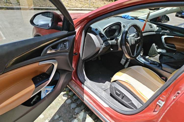 Used Buick Regal 2015 1.6T Elite Tech Model Driver Seat