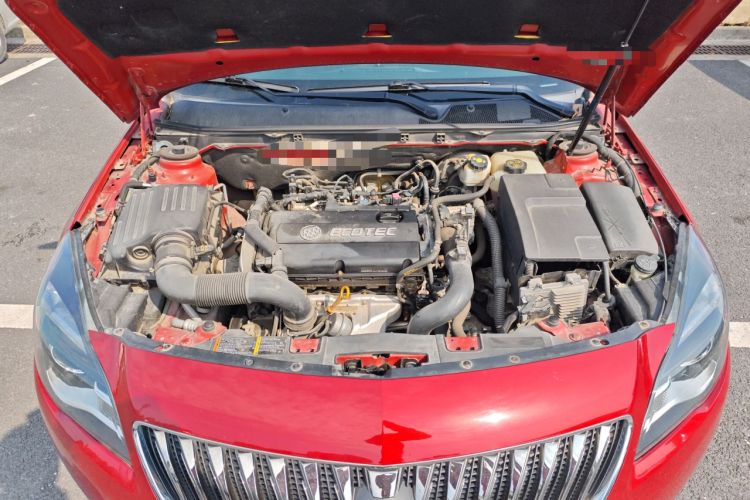 Used Buick Regal 2015 1.6T Leading Technology Model Engine Bay
