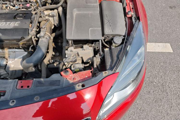 Used Buick Regal 2015 1.6T Leading Technology Model Engine Bay Left