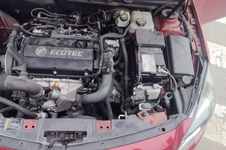 Used Buick Regal 2015 1.6T Leading Technology Model Engine Bay Left