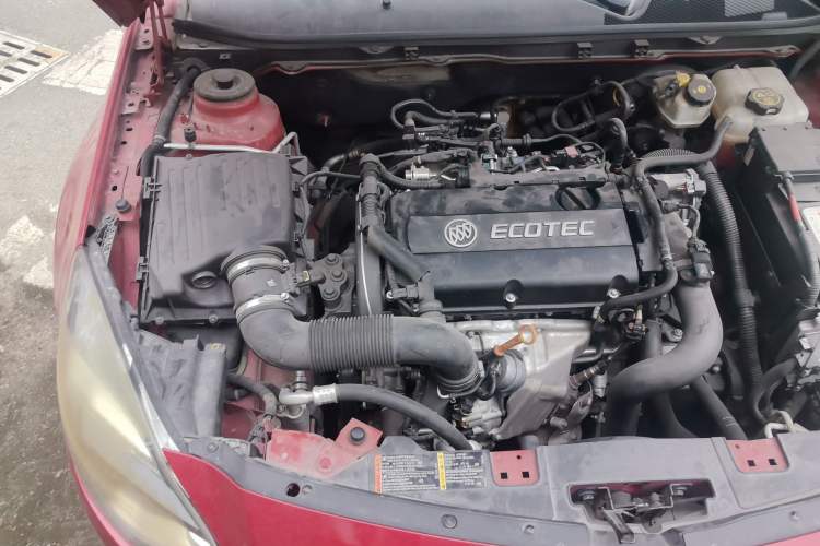 Used Buick Regal 2015 1.6T Leading Technology Model Engine Bay Right