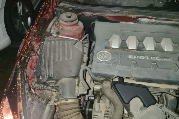 Used Buick Regal 2015 2.0L Leading Fashion Edition Engine Bay Right
