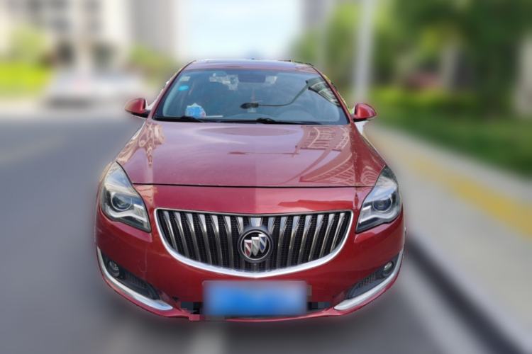 Used Buick Regal 2015 1.6T Fashion Tech Model Front