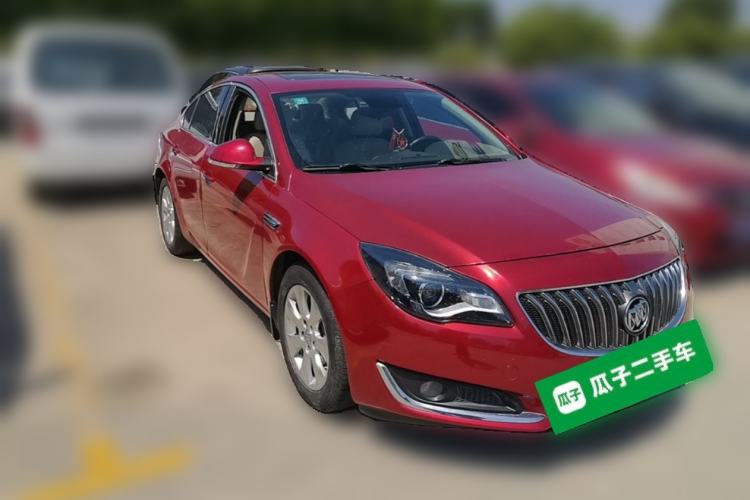 Used Buick Regal 2015 2.0L Elite Fashion Edition Front Right 45 Deg