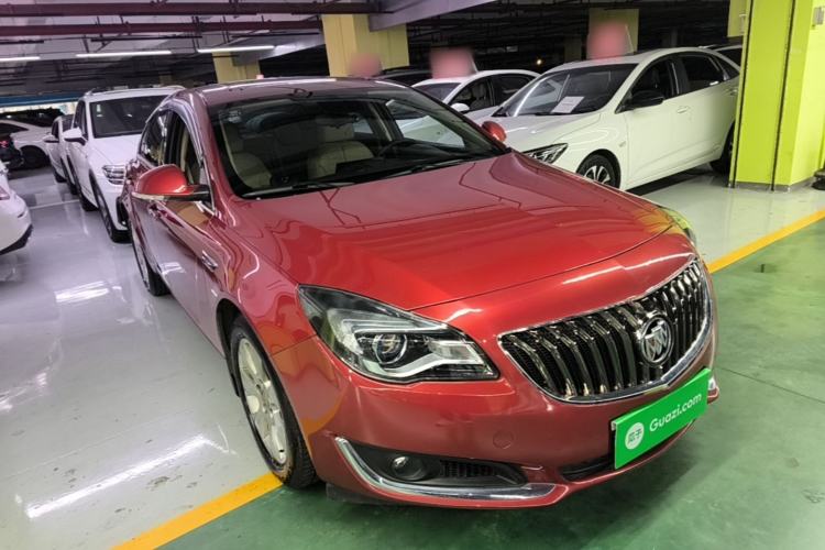 Used Buick Regal 2015 2.0L Elite Fashion Edition Front Right 45 Deg