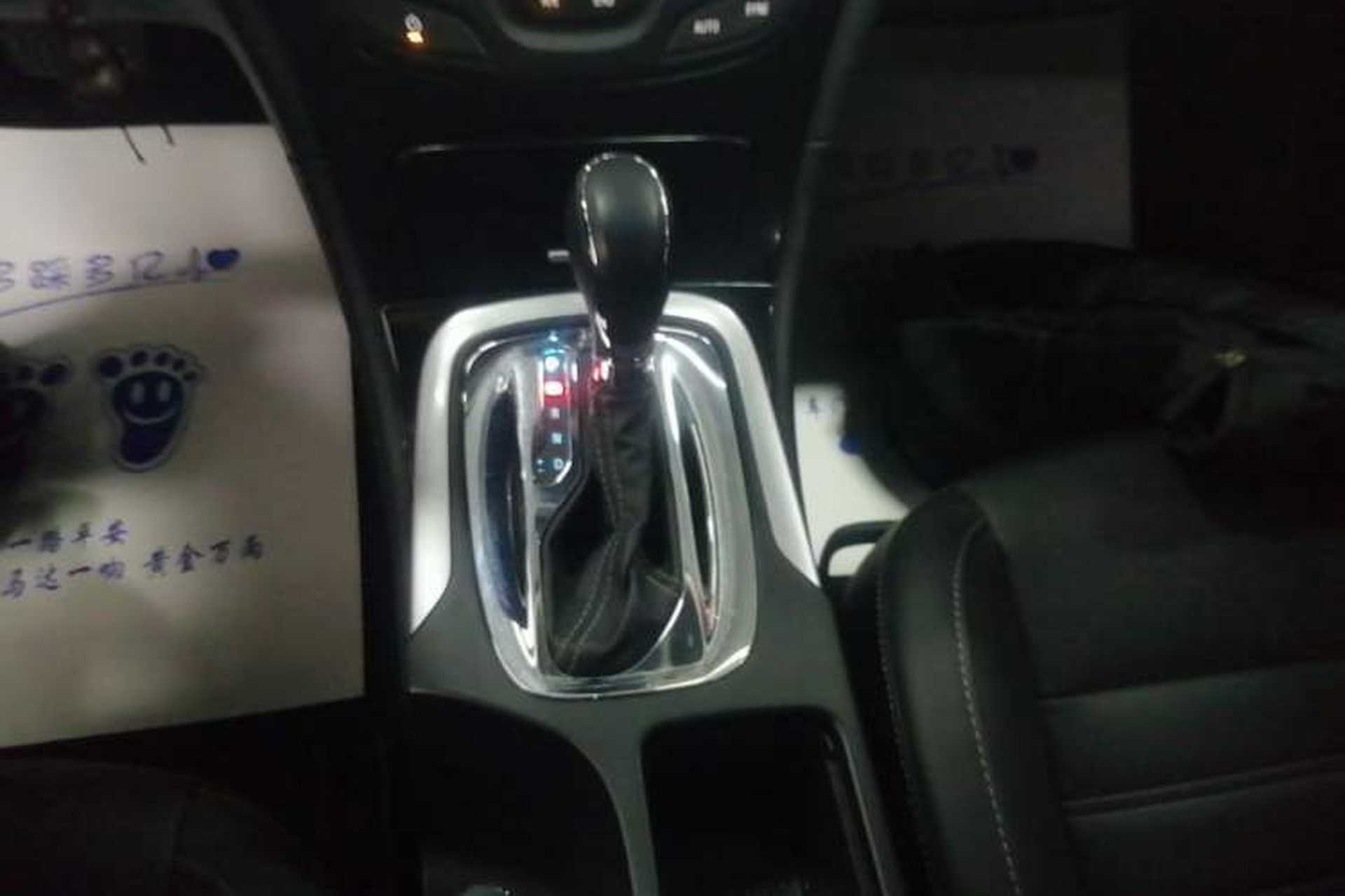 Used Buick Regal 2015 1.6T Fashion Tech Model Gear Lever