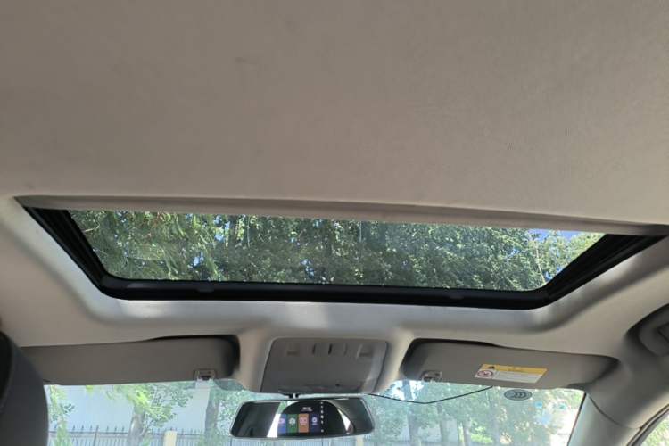 Used Buick Regal 2015 1.6T Leading Technology Model Headliner