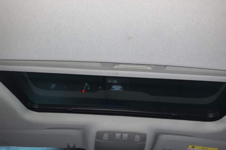 Used Buick Regal 2015 1.6T Elite Tech Model Headliner