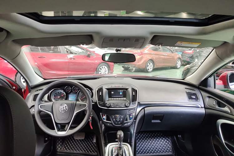 Used Buick Regal 2015 1.6T Leading Technology Model Headliner