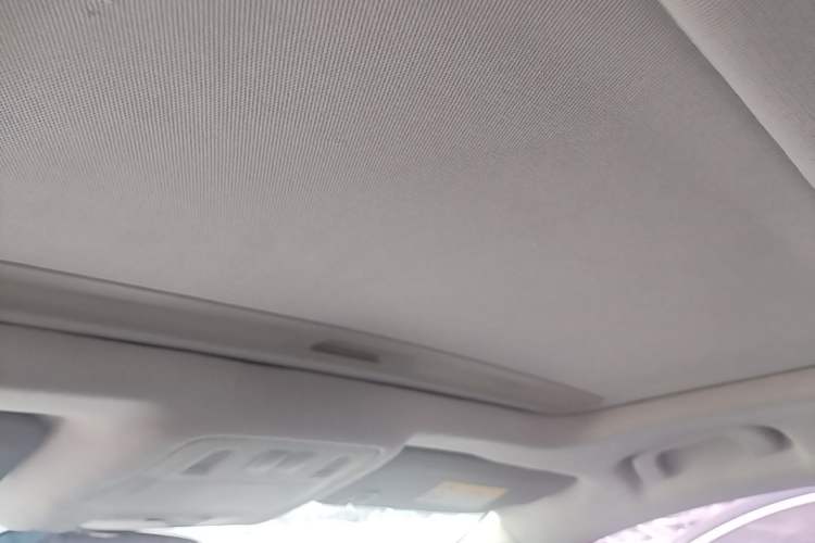 Used Buick Regal 2015 1.6T Leading Technology Model Headliner
