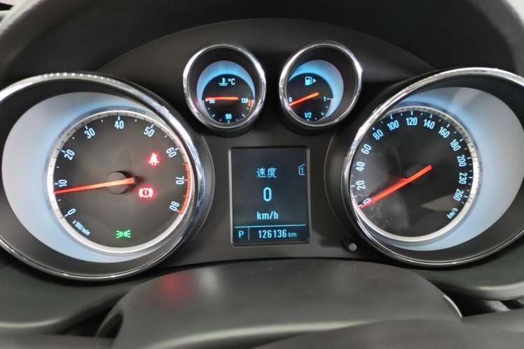 Used Buick Regal 2015 1.6T Leading Technology Model Instrument Cluster