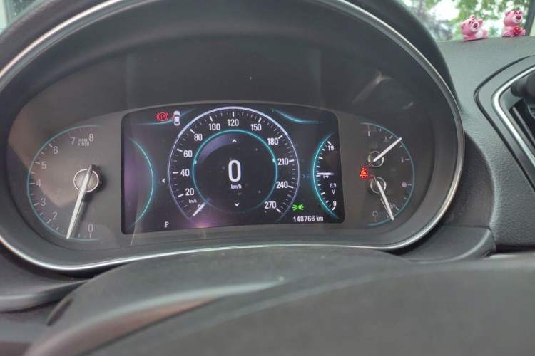 Used Buick Regal 2015 1.6T Elite Tech Model Instrument Cluster