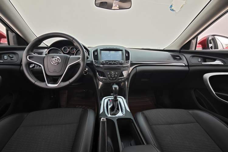 Used Buick Regal 2015 1.6T Leading Technology Model Interior 4