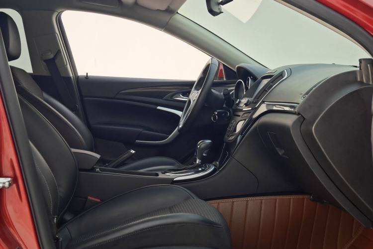 Used Buick Regal 2015 1.6T Leading Technology Model Interior 5
