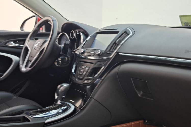 Used Buick Regal 2015 1.6T Leading Technology Model Interior 6