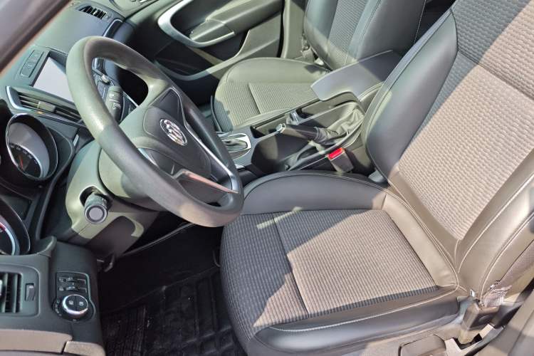 Used Buick Regal 2015 1.6T Leading Technology Model Left Front Seat