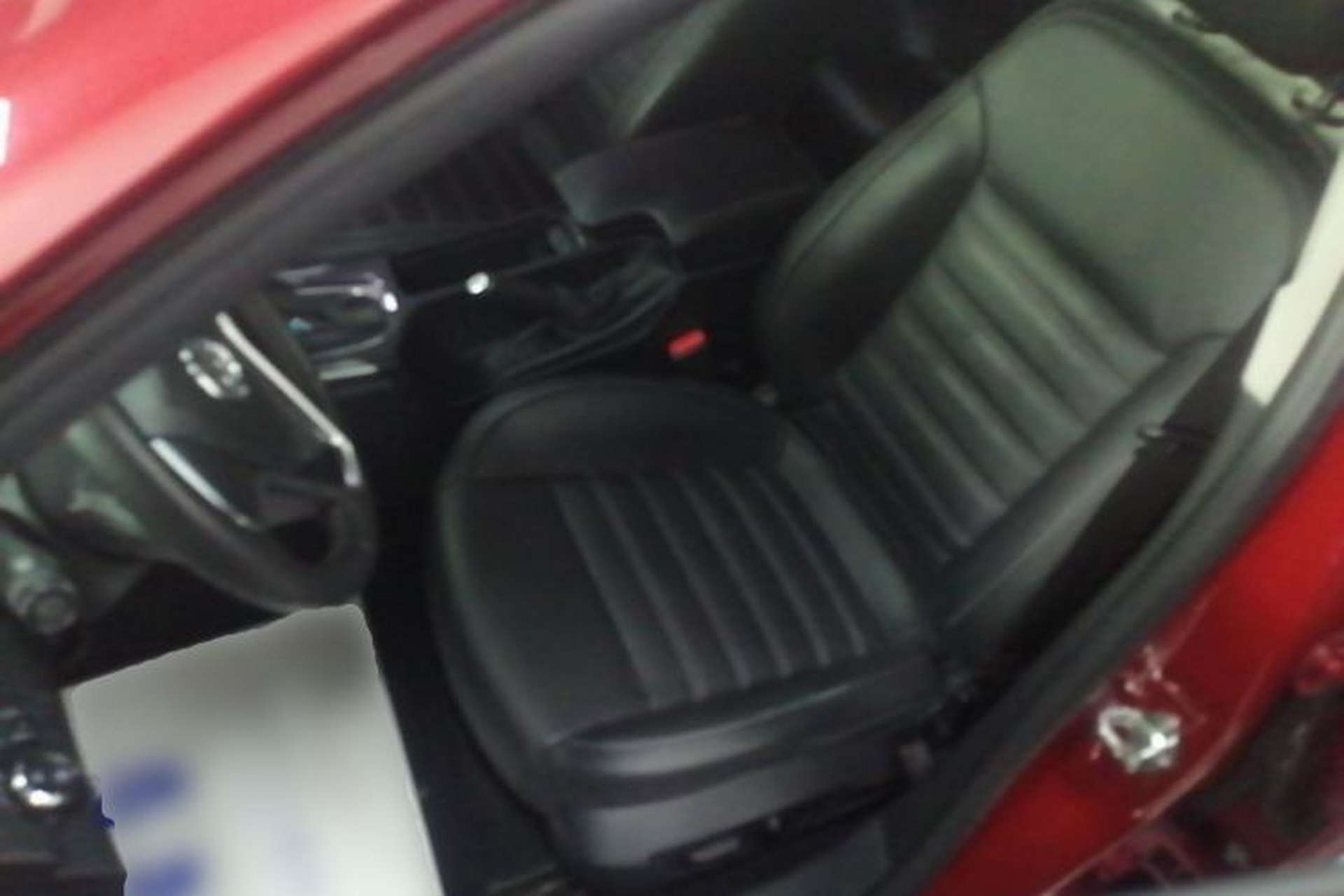 Used Buick Regal 2015 1.6T Fashion Tech Model Left Front Seat