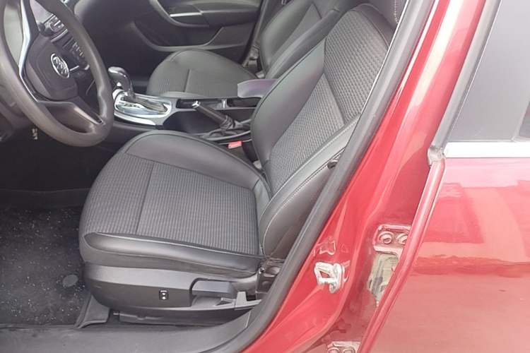 Used Buick Regal 2015 1.6T Leading Technology Model Left Front Seat