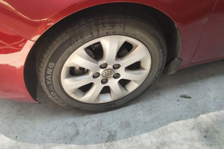 Used Buick Regal 2015 2.0L Leading Fashion Edition Left Front Wheel Hub