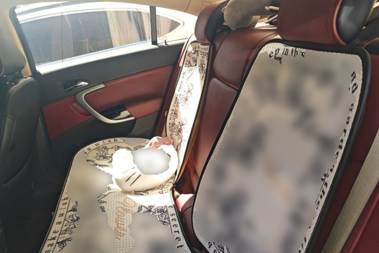 Used Buick Regal 2015 2.0L Leading Fashion Edition Left Rear Seat
