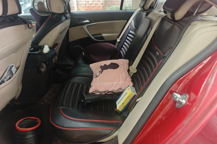 Used Buick Regal 2015 2.0L Leading Fashion Edition Left Rear Seat