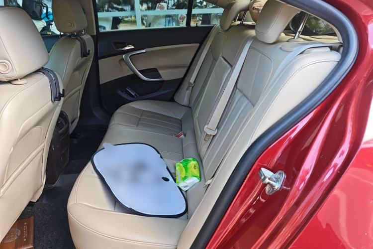 Used Buick Regal 2015 2.0L Elite Fashion Edition Left Rear Seat