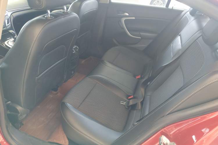 Used Buick Regal 2015 1.6T Leading Technology Model Left Rear Seat