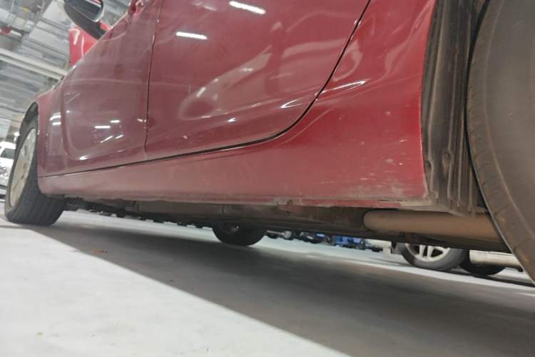 Used Buick Regal 2015 1.6T Leading Technology Model Left Side Sill