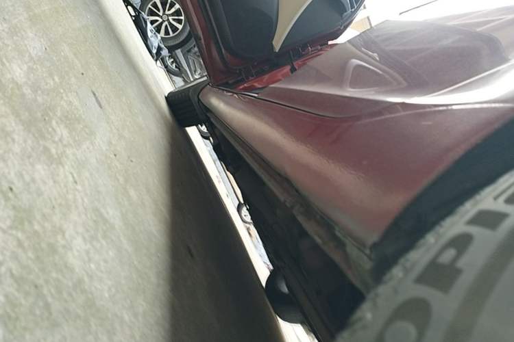 Used Buick Regal 2015 2.0L Leading Fashion Edition Left Side Sill
