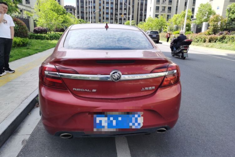Used Buick Regal 2015 1.6T Fashion Tech Model Rear